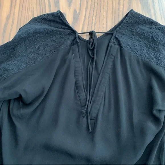 Daily Look Long Sleeve Black Lace Shirt - Picture 6 of 10